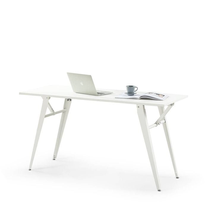 Zinus Folding Office Desk Laptop Computer Study Student Table - 140 Cm