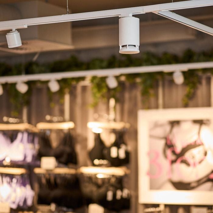 Spottune Omni Track 360° Wireless Speaker for 3-Circuit Lighting Systems White - Bunnings Australia