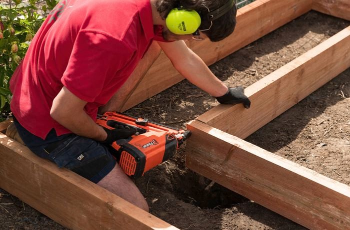 Fix the sleepers in place using a nail gun