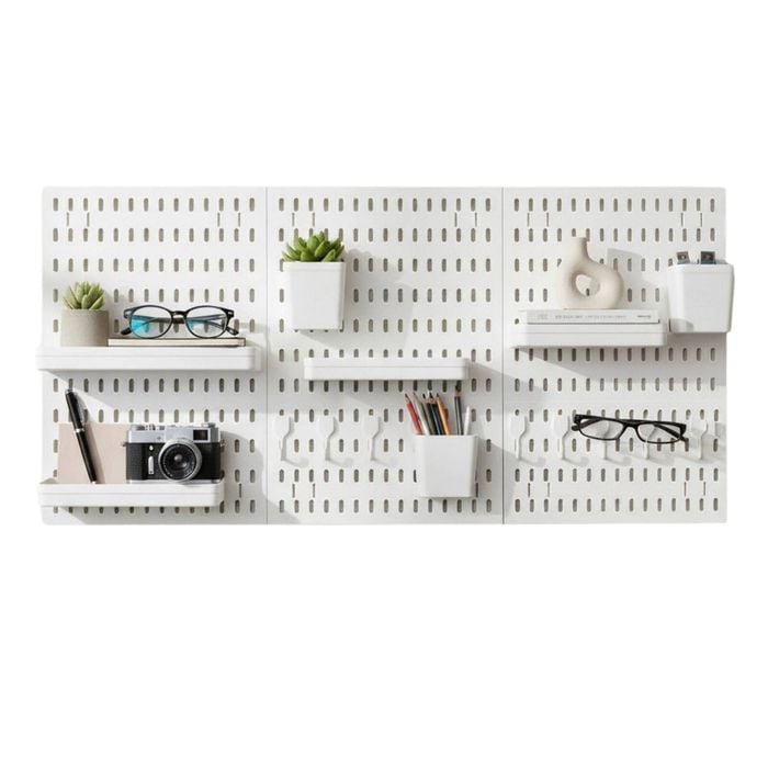 Kitchee Pegboard Wall Organiser Storage Kit 18 with Hooks and Baskets White