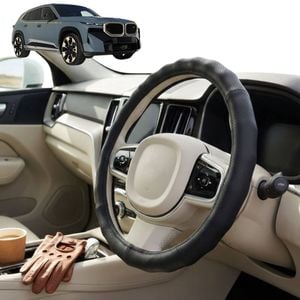 Australian Goose Steering Wheel Cover for BMW XM 2023 - Current (G09) Circle Black