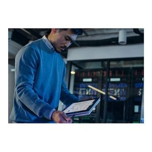 HP Elitebook 8 FLIP G1I 13" Touchscreen Laptop, Ultra 5-225U, 16GB RAM, 512GB SSD, Windows 11 Pro [BQ4N2PT]