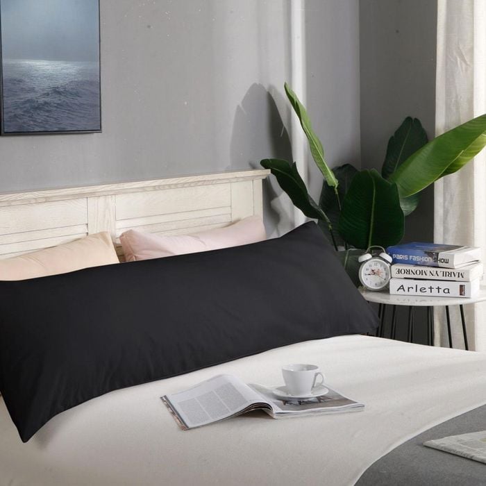 Fabric Fantastic 1000TC Premium Ultra Soft Body Pillowcase - Black
