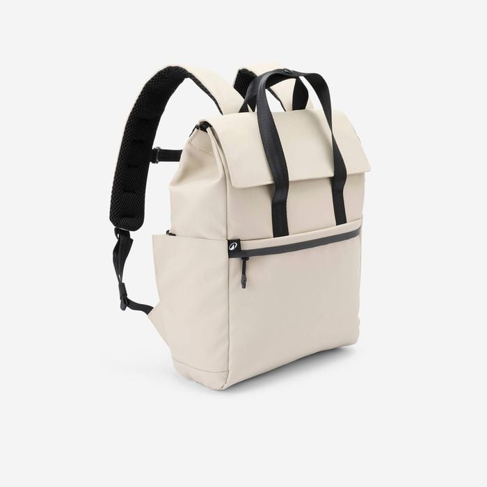 Decathlon | 15 L Water Repellent Backpack With Laptop Compartment - One Size