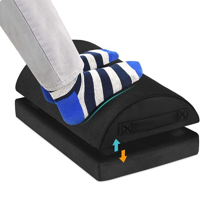 Starry Eucalypt Foot Rest Pillow Adjustable Mesh Black
