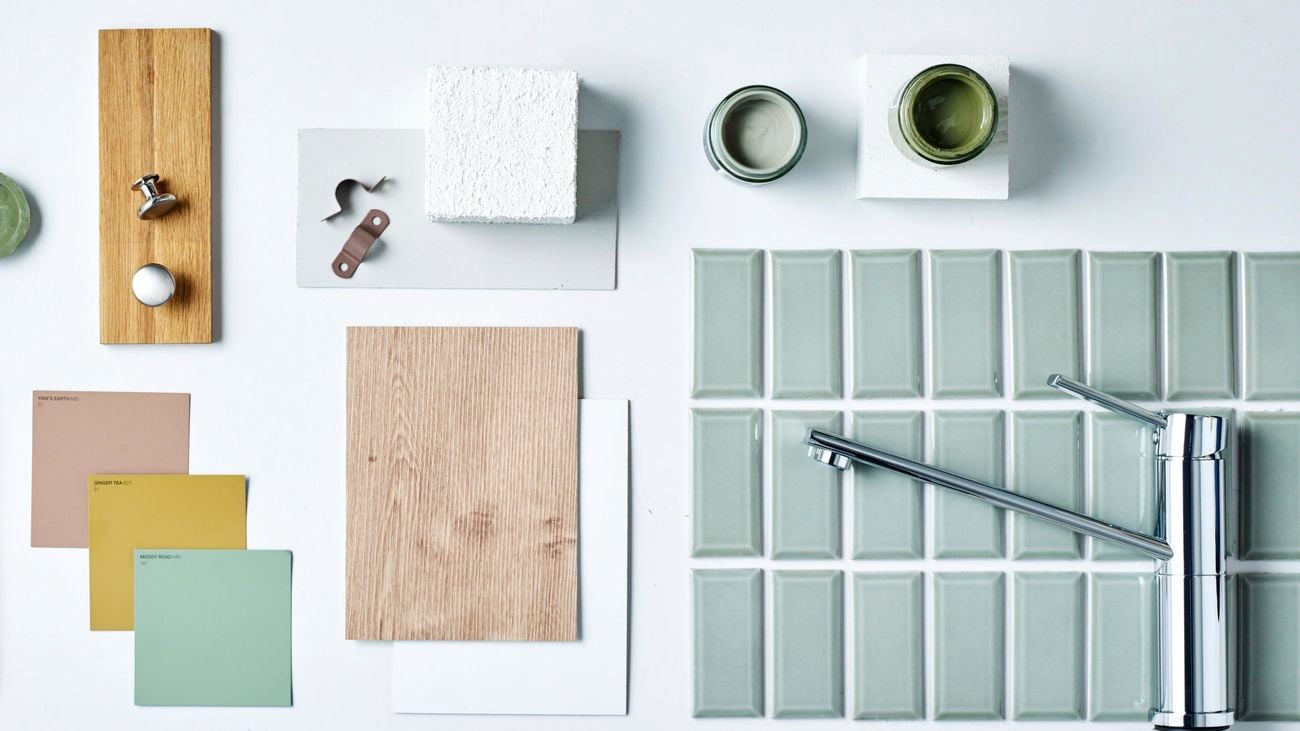 The project items and tiles are laid out to begin the project