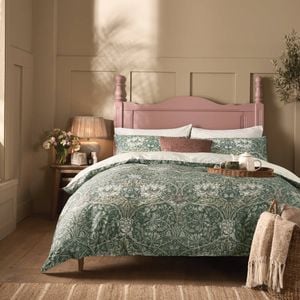 William Morris At Home Honeysuckle & Tulip Quilt Cover Set