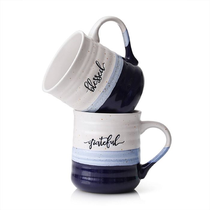 DOWAN 18 oz Coffee Mugs, Large Mugs with Word Blessed Grateful Set of 2