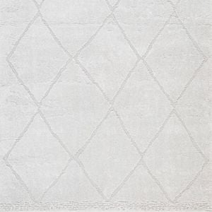 Hufflett 160 x 230cm White Alloy Polyester Rug