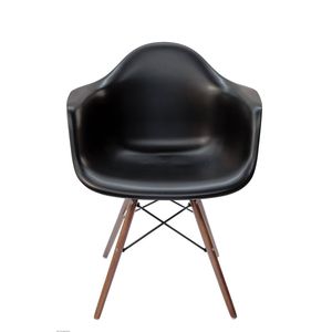 SK Designer Living | Replica Eames DAW Eiffel Chair | Plastic & Walnut - Black
