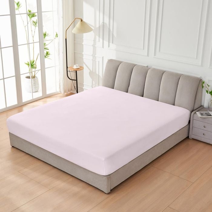 LINENOVA Deep Pocket Ultra-Soft Microfibe Fitted Sheet - Double, Light pink