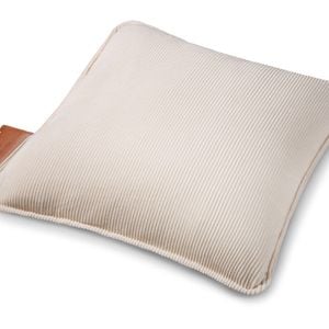 Beurer Hk77 Heaty: Rechargeable Heated Cushion (cashmere Crème)