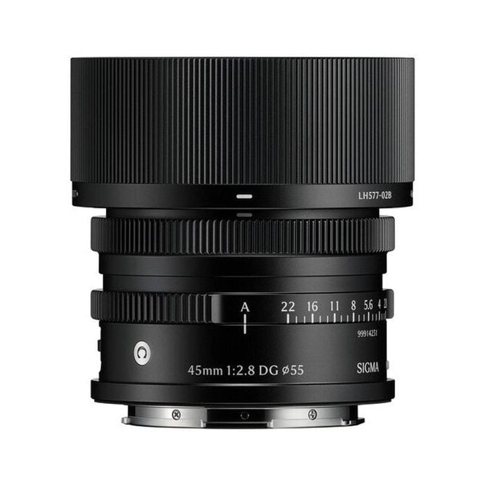 Sigma 45mm f/2.8 DG Contemporary Lens - L-mount Black