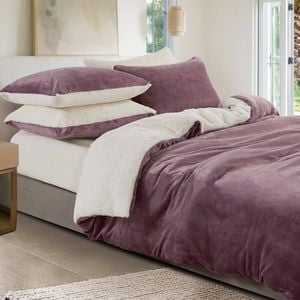 Gioia Casa Microfiber 2 in 1 Teddy Sherpa Quilt Cover Set & Blanket with Matching Pillowcases - Mauve - Super King Size
