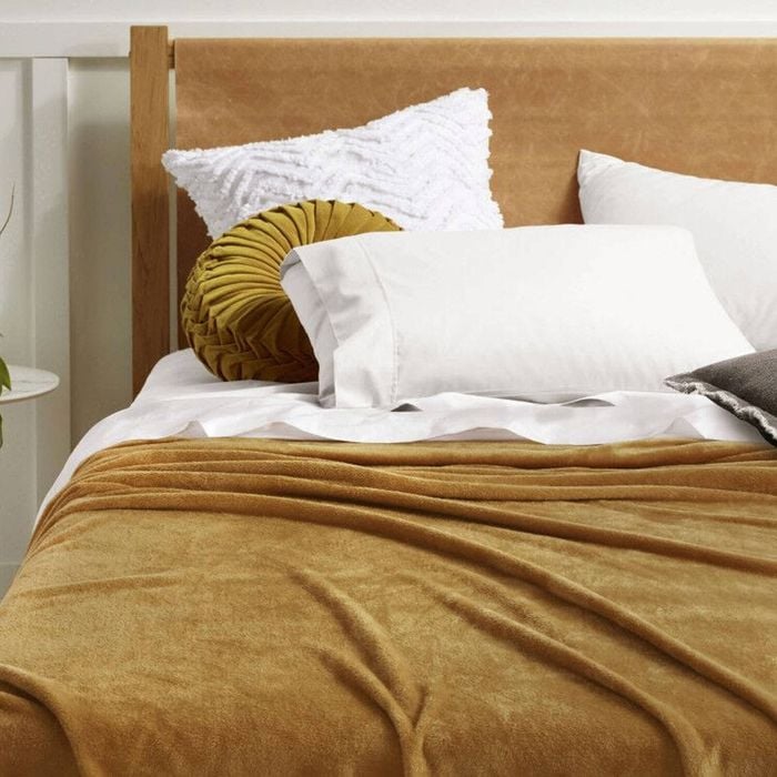 Accessorize Super Soft Blanket Queen/King Gold Harmony