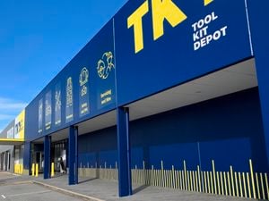 Shop front for store Tool Kit Depot