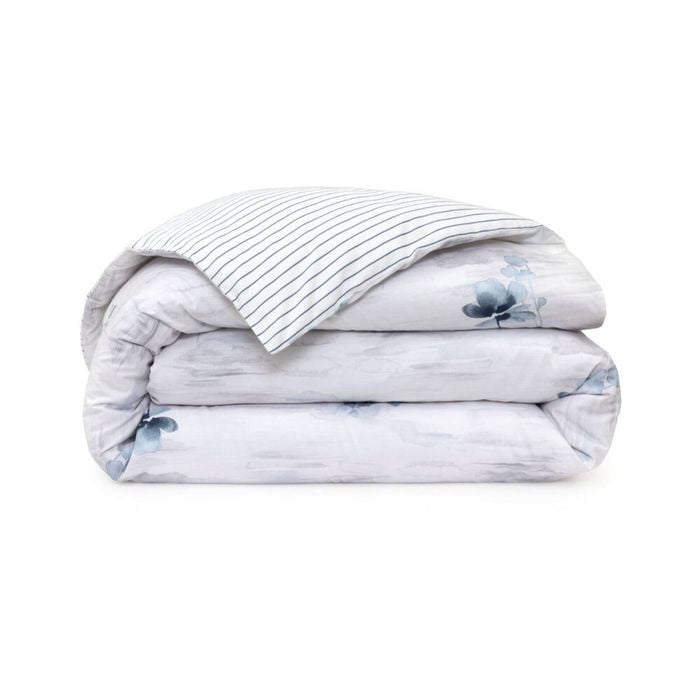 Lacoste L Shadow Queen Size Bed Quilt Cover 100% Cotton Sateen 210x210cm White