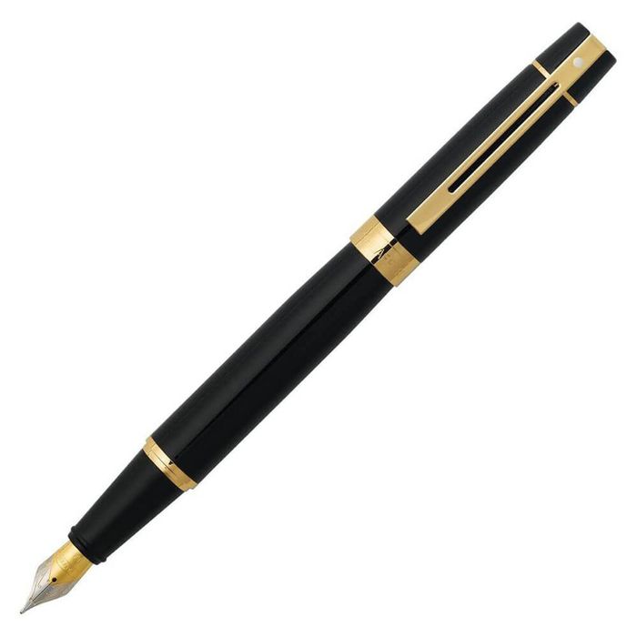 Sheaffer 300 Fine Fountain Pen (Glossy Black) (Gold Trim)