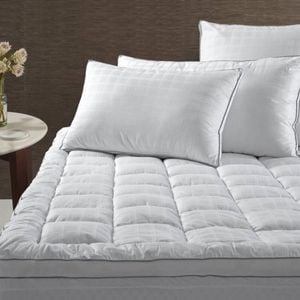 Accessorize Bedroom Collection Deluxe Hotel Mattress Topper