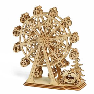 P&P Multicolour 104 Piece Wooden Christmas Ferris Wheel 3D Puzzle Model Building Kit