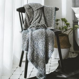CottonMore Super Soft Eyelash Yarn Feather Yarn Knitted Blanket Throw Rug 130x160cm