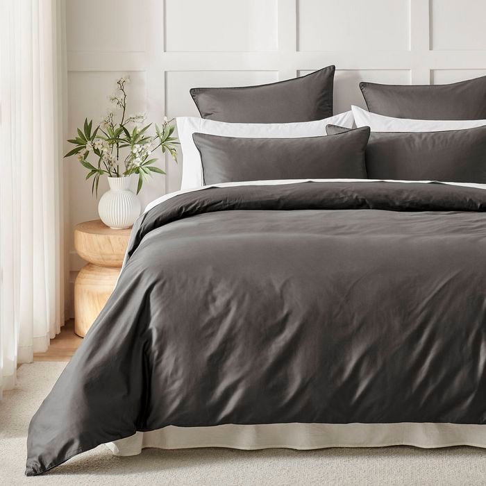 Dreamaker 400TC Premium Cotton Sateen Piped Quilt Cover Set Charcoal King Bed