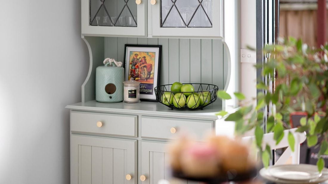 Upgrade Kitchen Hutch