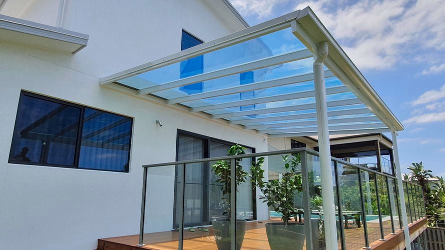 Brand page -  Palram - Sunglaze-bluish-breeze-pergola-16-9-ratio