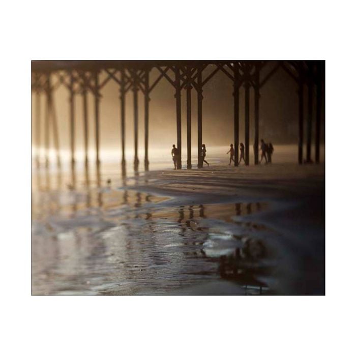 Artey | Sunset Surfers - Stretched Canvas - Stretched Canvas - 40 x 50cm