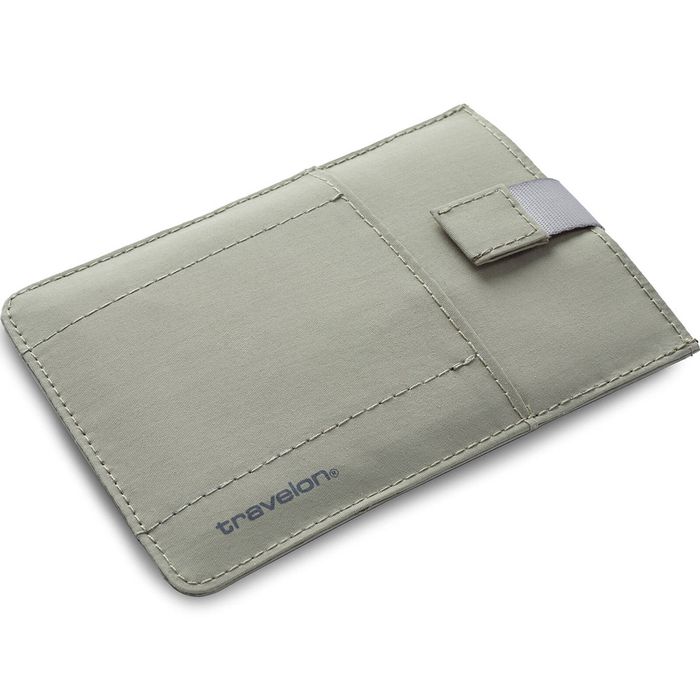 Travelon RFID Blocking Pull-Up Passport Holder in Moss