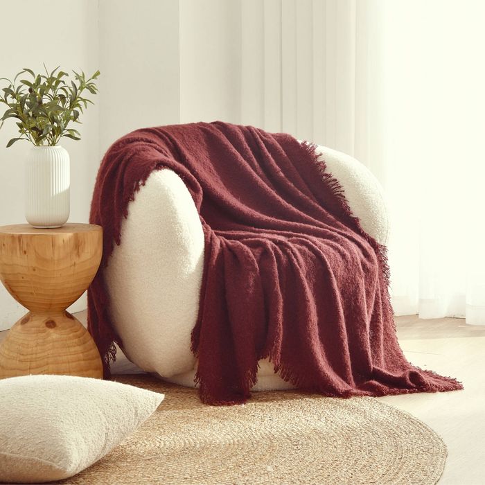 Cadence & Co. Amelie Super Soft Boucle Throw Brick Red 180x200cm