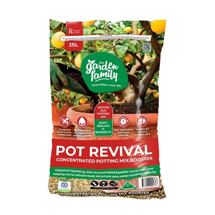 The Garden Family 25L Pot Revival Potting Mix Booster