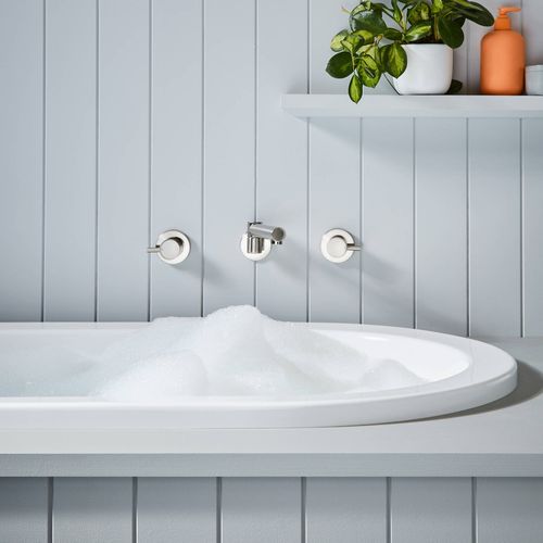 Modern bathroom interior featuring contemporary fixtures and finishes.