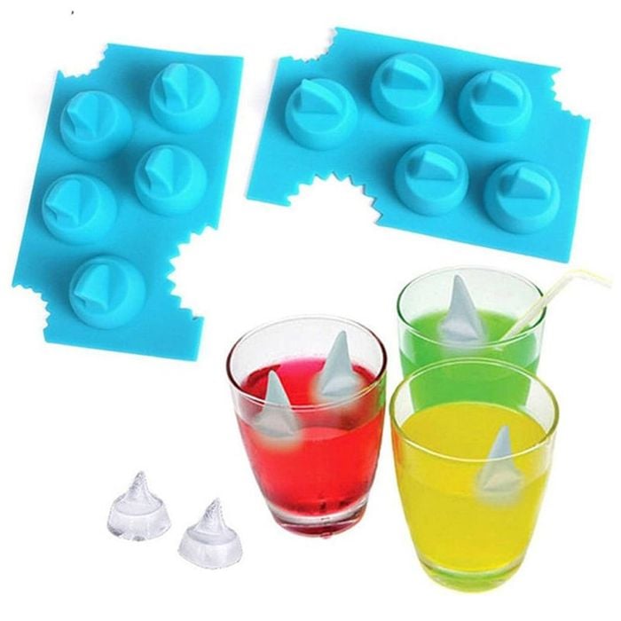 Catzon 2 Pcs Silicone DIY Ice Tray Shark Fin Shaped Chocolate Molds