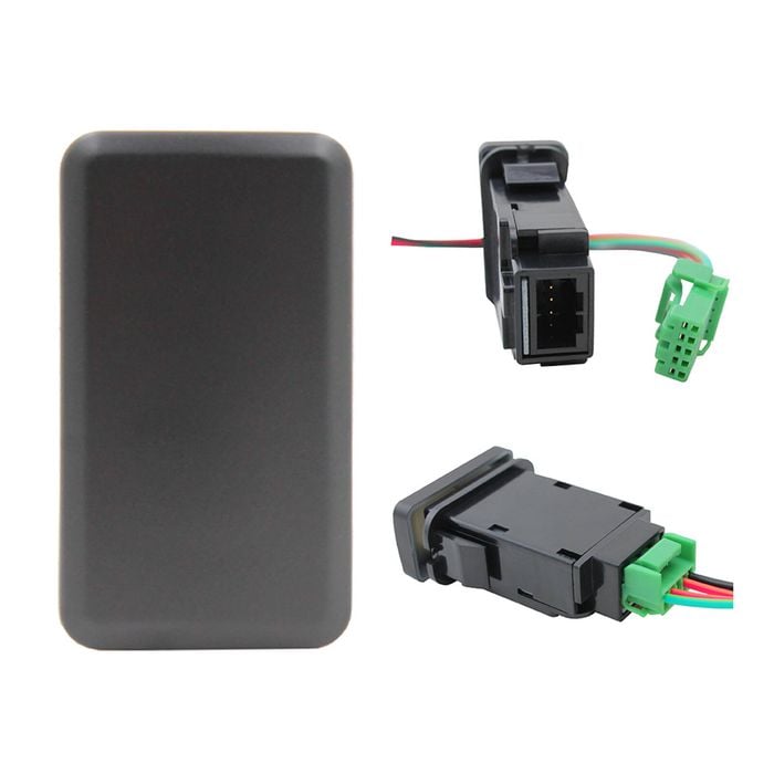 Switch Boss Green LED Push Switch fits Toyota Hilux (2005-2015) 120 Series (2003-2009) - Blank (Momentary)