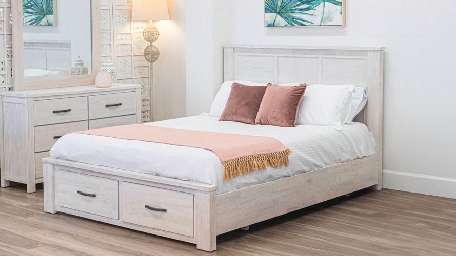Foxglove bed, dresser and mirror