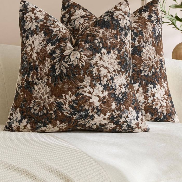 Gioia Casa 2-Pack Vintage Botanical Chenille Cushion Covers 45cm x 45cm - Brown
