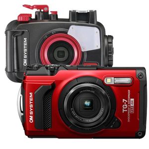 OM System TG-7 UW Camera (PRO Diving Kit)