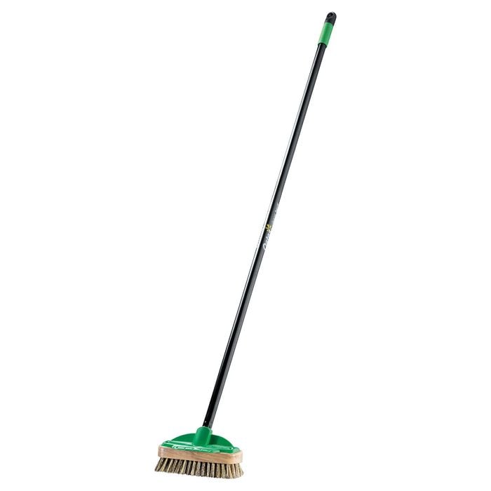 Oates Long Handle Deck Scrub Brush