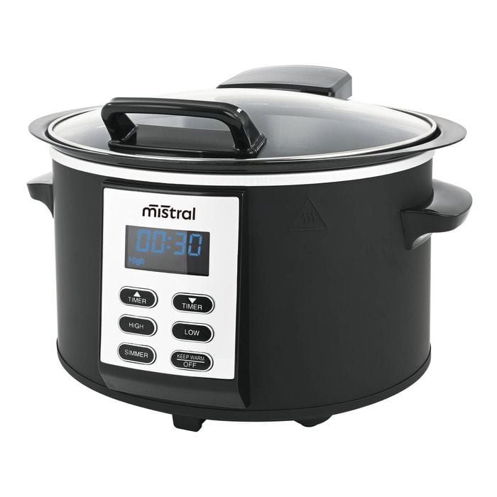 Mistral 4.7L Digital Slow Cooker