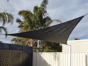 Triangle shade sail