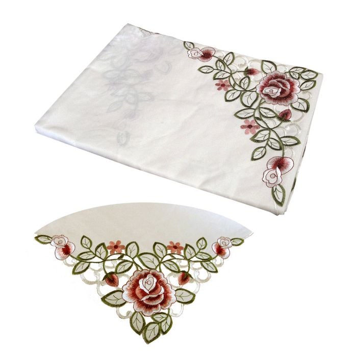 Cream Rosie Embroidery Tablecloth 228 x 228 cm