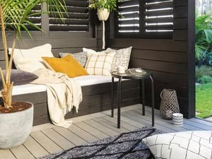 Outdoor lounge - Decking - Outdoor - Wide