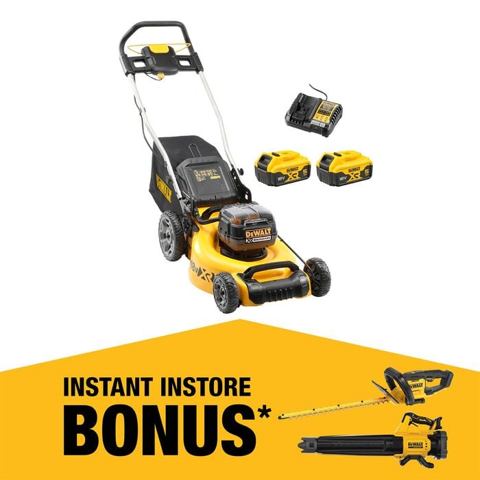 DeWALT 2 x 18V XR Brushless Mower Kit DCMW564P2-XE