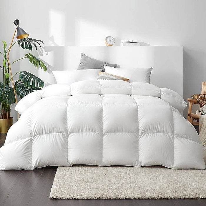 Giselle 700GSM Duck Down Quilt Duvet Doona Soft King Size