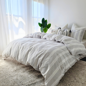 Queen Quilt Cover Set – 100% Cotton – Doona Cover Set (WhiteGrey)