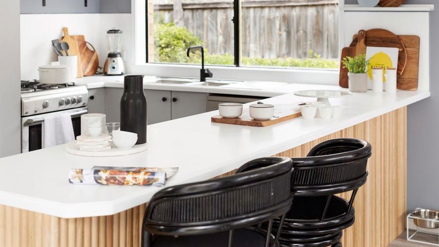 DIY - Header - Modernise your kitchen by painting the benchtop