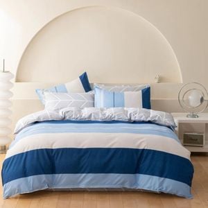 Fabric Fantastic Queen Size Mannix Striped Quilt/Doona/Duvet Cover Set