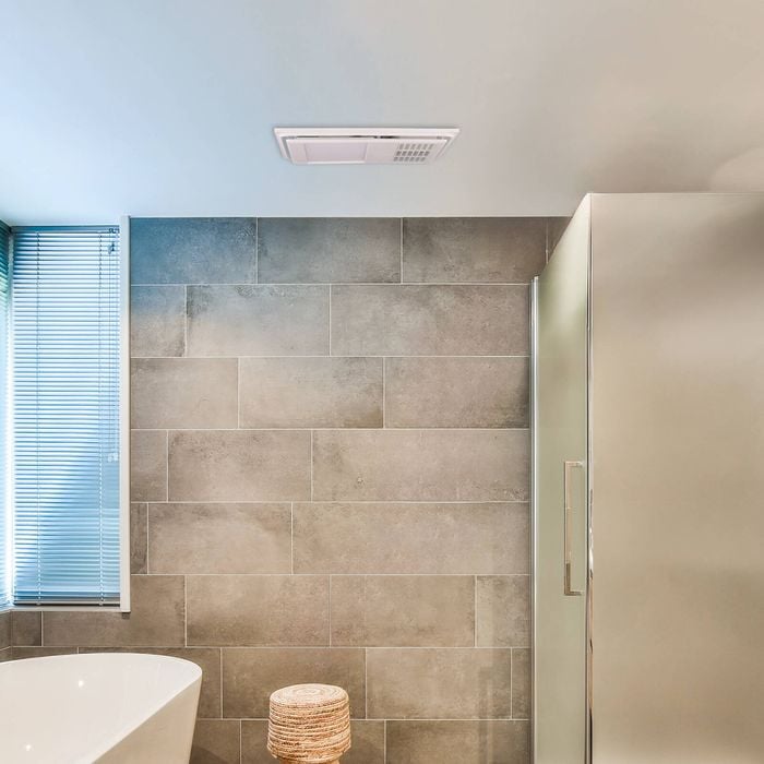 Mercator 2000W Heatwave 4-In-1 Bathroom Heater - Bunnings Australia