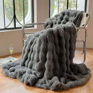 CottonMore Super Soft Large Faux Fur Winter Blanket Throw Rug  Dark Grey - 200cm x 230cm